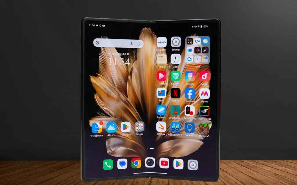 Vivo X Fold 5 Display